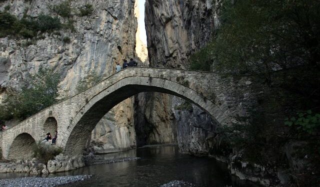 Διεθνές Εργαστήριο για τα πέτρινα γεφύρια μέχρι τις 20 Ιουλίου στο δήμο Πωγωνίου