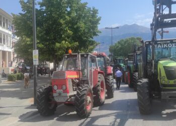 Τρακτέρ με… στόχο “Δωδώνη”, ΔΕΥΑΙ και Δήμο