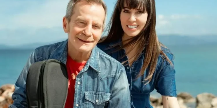 Βαγγέλης Γερμανός και   Σαλίνα Γαβαλά στη Ζίτσα με πανσέληνο