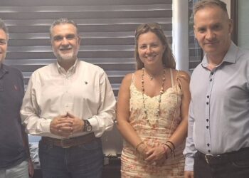 Προβλήματα και αιτήματα τουριστικής ανάπτυξης συζήτησαν οι ξενοδόχοι με τον Γ. Τσίμαρη