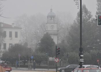 Ο ΣΥΡΙΖΑ  καλεί Μ. Κεφάλα και Γ. Αμυρά  να … σπάσουν τη σιωπή τους για την αιθαλομίχλη
