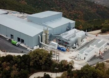 Δεν τηρεί τη ΜΠΕ η Μονάδα απορριμμάτων στο Ελευθεροχώρι σύμφωνα με καταγγελία από κατοίκους της Κουμαριάς