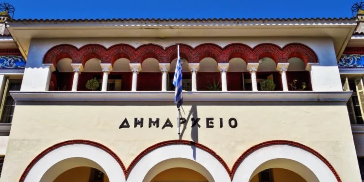 Λογοδοσία με τραπεζοκαθίσματα, πολιτισμό, πάρκο Πυρσινέλλα,  επιχορηγήσεις στις Τ.Κ., ογκώδη και νερό