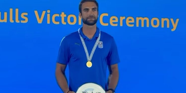 Το «χρυσό» παιδί των Ιωαννίνων στην κορυφή του κόσμου