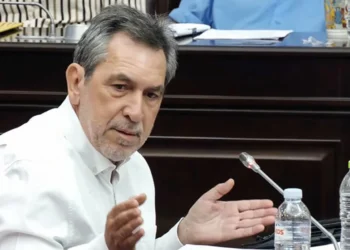 Εκτεθειμένη η Δημοτική Αρχή για τα ογκώδη