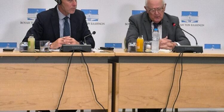 Με τον Πρέσβη της Κούβας συναντήθηκε ο Γιώργος Αμυράς