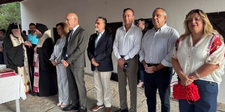 Με  αγιασμό και ευχές η νέα σχολική χρονιά