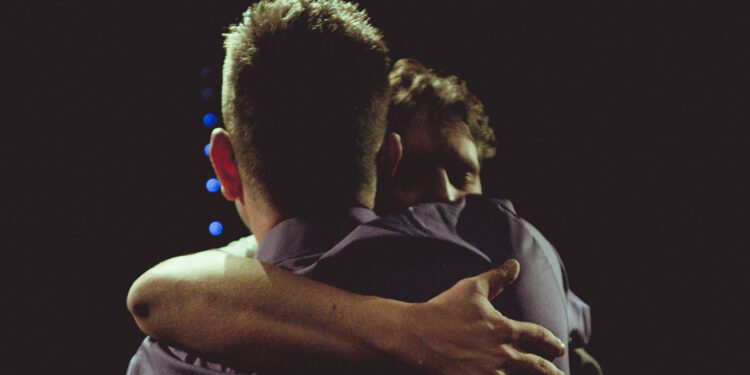 “Seawall”  από την Ιson Theatrical Projects επιστρέφει για έξι παραστάσεις στα Γιάννενα