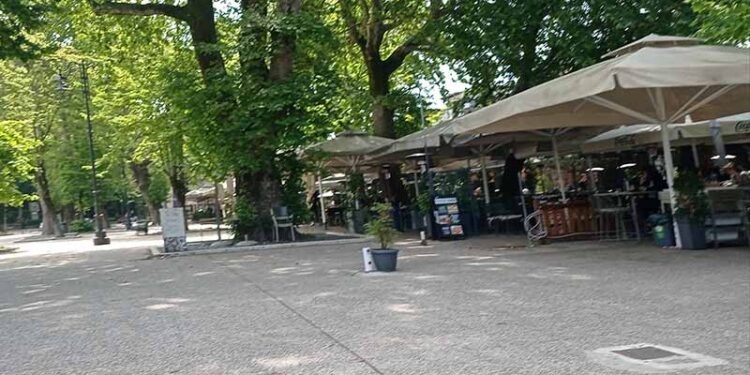 Τα τραπεζοκαθίσματα… παίρνουν θέσεις