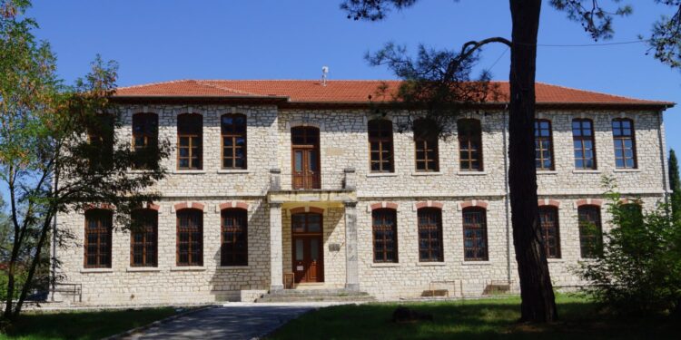 Σημαντική πρόοδος για ίδρυση του Μουσείου Ηπειρωτών Εθνικών Ευεργετών στο Γραμμένο  