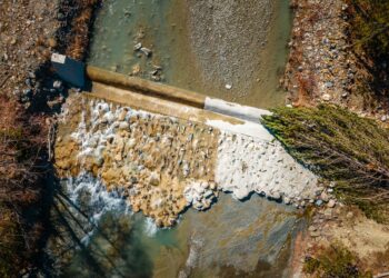Ημέρα  απομάκρυνσης φραγμών από ποταμούς