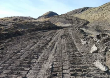 Ενώθηκε ο δρόμος στο Γράμμο, τα ερωτήματα μένουν…