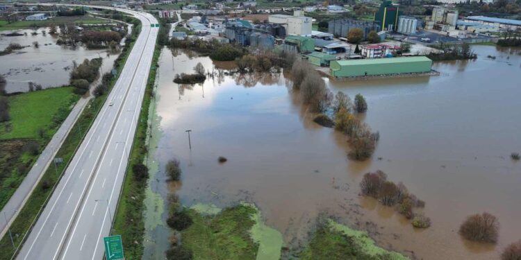 Θ. Μπέγκας: Συντονισμός Δήμων-Περιφέρειας για αντιμετώπιση ακραίων καιρικών φαινομένων