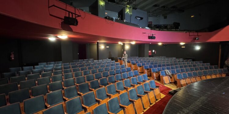 Αισθητική και λειτουργική αναβάθμιση στο Καμπέρειο Θέατρο