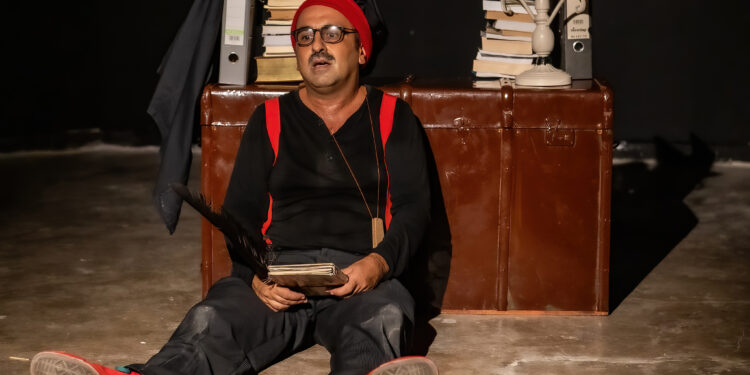 ‘’Το ημερολόγιο ενός τρελού” από “Ομάδα Εκτός των Τειχών” 