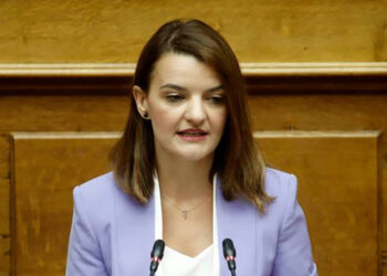 Να ιδρυθεί Καλλιτεχνικό Σχολείο στα Γιάννενα ζητά η Μαρία Κεφάλα από την υπουργό Παιδείας