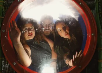 “Όνειρο σε σφάλμα”, από την ομάδα Σφάλμα x Γκοντώ