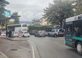 Νέο πάρκινγκ στην Παπανδρέου