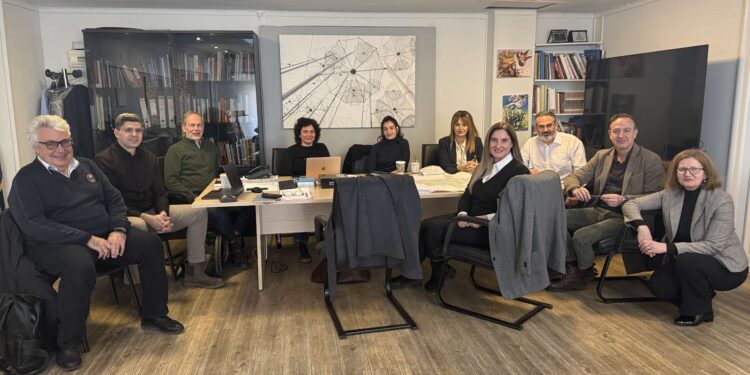 Ψάχνουν λύσεις για επεκτάσεις οικισμών