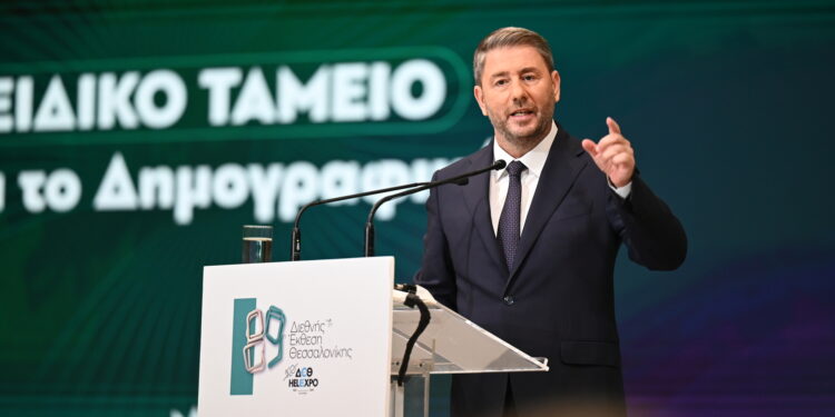«Μόνο το ΠΑΣΟΚ μπορεί να μετατρέψει το συλλογικό θέλω της πολιτικής αλλαγής,  σε πολιτικό μπορώ».