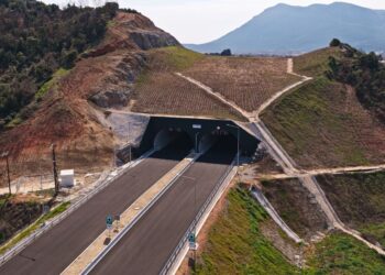 E-65: Μόνο η διαγράμμιση έμεινε στο Καλαμπάκα – Οξύνεια