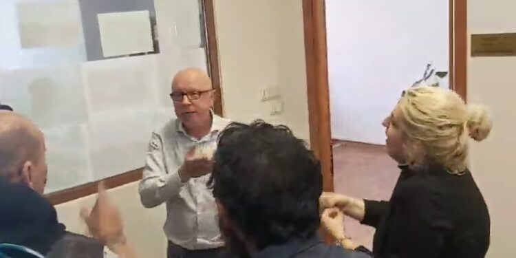 Μια καταγγελία, μια συγγνώμη και η “στοχοποίηση”