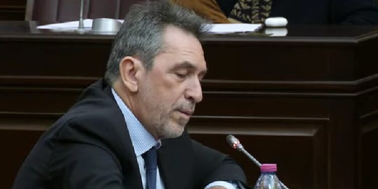 Επανάληψη της κριτικής για την κοινωνική πολιτική