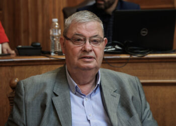 Εισήγηση για ποινή αργίας ενός μήνα για τον Περιφερειάρχη Αλ. Καχριμάνη