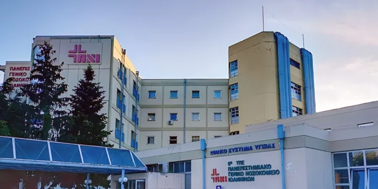 Η Ογκολογική έφτασε στη βουλή με αναφορά του Κώστα  Μπάρκα