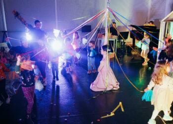 “Ζιζέλ” μια διαδραστική μουσική και χορευτική  εμπειρία για παιδιά 4-7 ετών