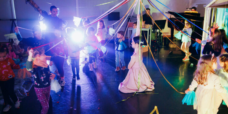 “Ζιζέλ” μια διαδραστική μουσική και χορευτική  εμπειρία για παιδιά 4-7 ετών