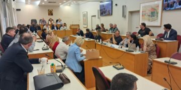 Ενίσχυση και όχι κλείσιμο των Κέντρων Πρόληψης