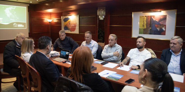 Γιάννενα-Κέρκυρα (και Παξοί) με υδροπλάνο, προσεχώς…