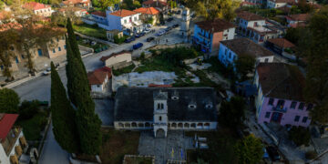 Με … δυο ΑΤΜ επέστρεψε από την Αθήνα ο Δήμαρχος Πωγωνίου