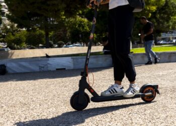 Μέσο μεταφοράς και όχι παιχνίδια τα ηλεκτρικά πατίνια