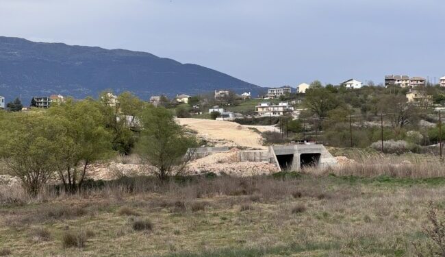 Δήμος-Περιφέρεια (ΕΥΔ) κατέληξαν σε ενδιάμεση λύση για το επίχωμα