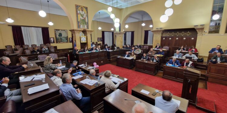 Πολίτες … εν δράσει στο Δημοτικό Συμβούλιο