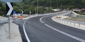 Προωθείται η μελέτη για να φτάσει ο δρόμος  στην Πλάκα