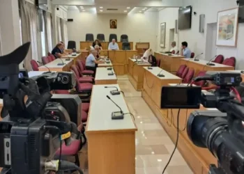 Περιφερειακή Επιτροπή με όσα θέματα χρειάζεται…