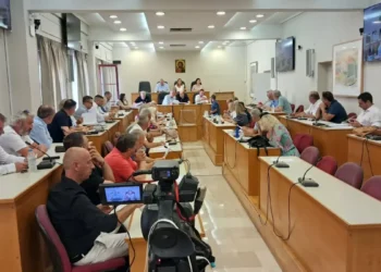 “Να σταματήσει η θεσμική διολίσθηση στο Περιφερειακό Συμβούλιο”