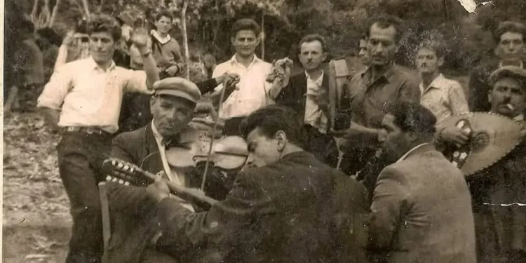 Παρουσίαση έρευνας για τα δημοτικά τραγούδια στην Καταμάχη