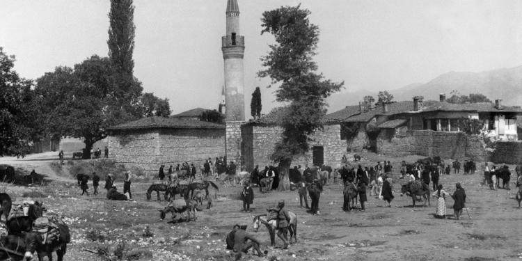 ΕΚΘΕΣΗ  ΣΤΟ ΜΟΥΣΕΙΟ ΑΡΓΥΡΟΤΕΧΝΙΑΣ: «Η αδρή ουσία των πραγμάτων | Έλλη Παπαδημητρίου»